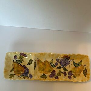 ZRIKE 3 SECTION FRUIT AND LEAF‎ DIVIDED SERVING DISH - PEARS, GRAPES, STRAWBERRY